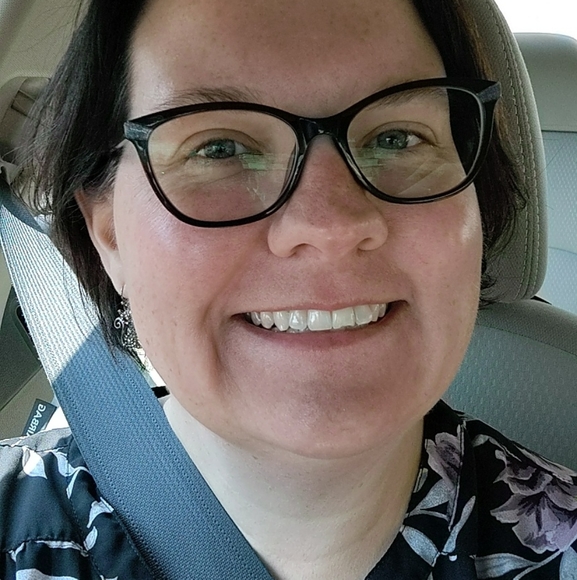 Meet your Posher, Victoria - Picture 2 of 2